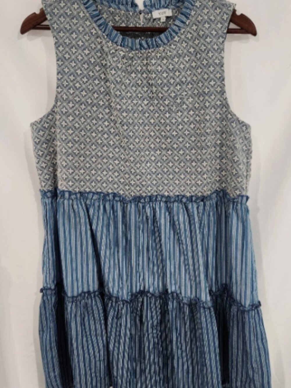 Voy Sleeveless Mixed Print Tiered Midi Dress Blue White Geometric Stripe Large